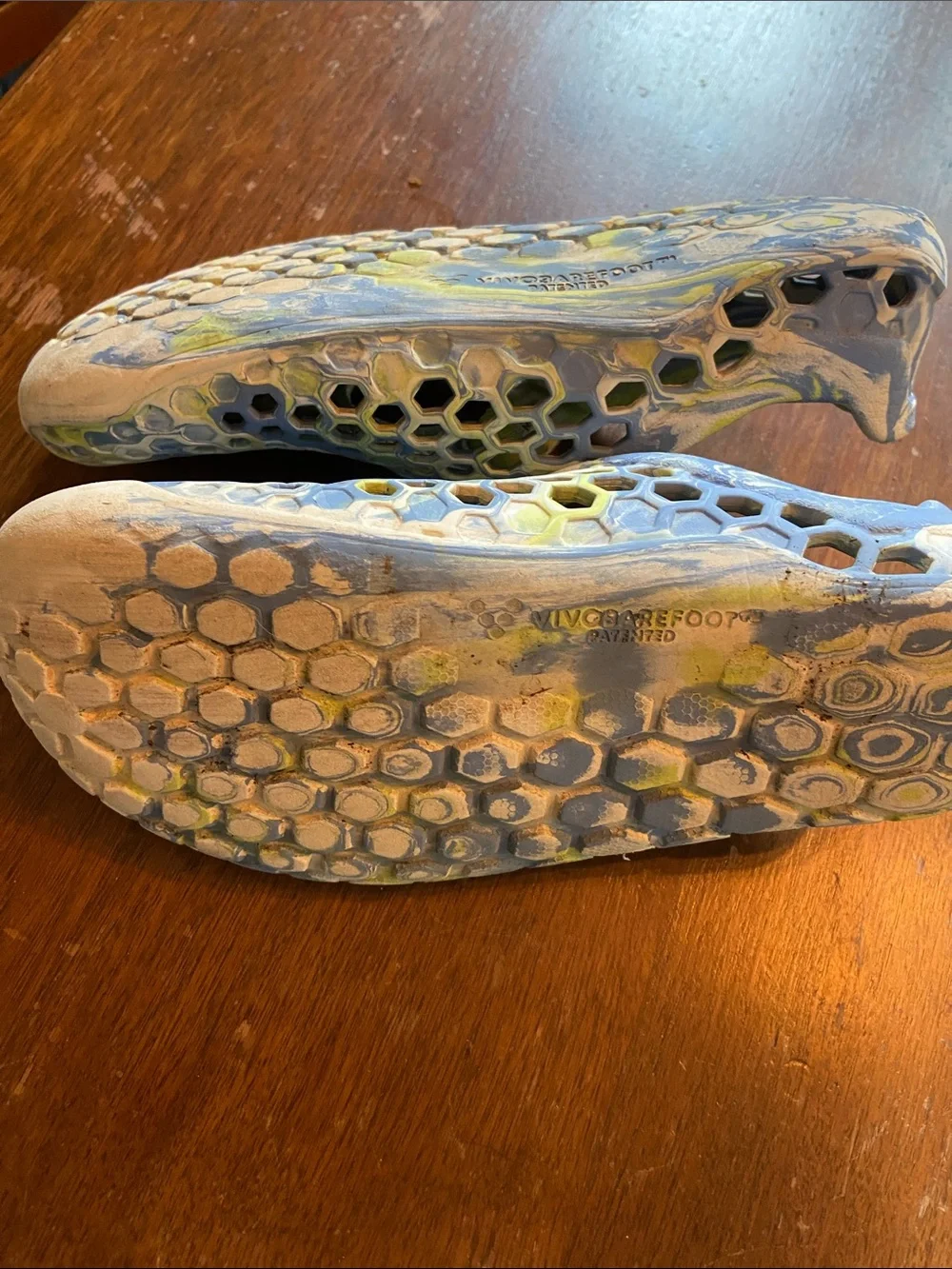 Vivobarefoot kids Ultra Bloom water shoes US 1 / EU 32